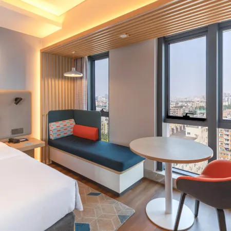 Holiday Inn Express Foshan Shunde Daliang Hotels in Foshan