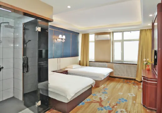 Harbin Wanli Quanhefu Hotel (Zhonghua Baroque Street) Отели рядом с достопримечательностью «Zhou Enlai Forepart Harbin Develop Revolution Activity Domicile Relic Site»