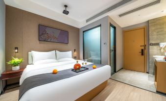 Manqing Smart Hotel (Taiyuan Changfeng Street North America New World Fashion Center)