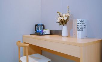 Guangzhou Lihaotai Hotel (Changgang Jiangnanxi Subway Station Branch)