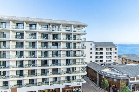 Fei She Hotel (Fuxian Lake Guanglong Town Branch)