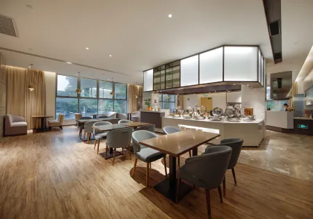 Yamei Hotel Отели рядом с достопримечательностью «The Yuen Yuen Taoist Temple Of Guangdong»