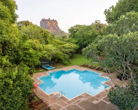 Sigiriya Village Hotels in Matale