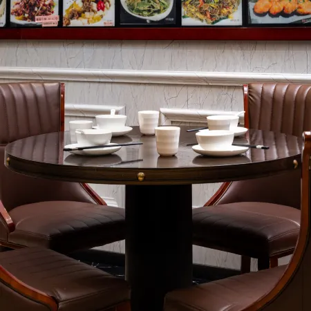 Yuzhou Peace Hotel