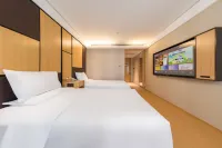 โรงแรม JI (พลาซ่าป๋ายรุ่ย เคอลาหม่าอี้)