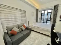 Fingertip e-sports Hotel (High-speed Railway Wuyue Plaza Branch) - Esports