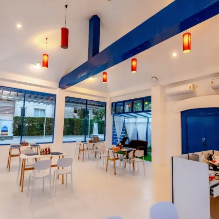 Collection O To The Sea Resort Thailand Отели рядом с достопримечательностью «Кхао Чи Чан»