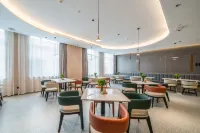 Jiamusi High-speed Railway Station New Mart Atour Hotel Hotels in Jiamusi