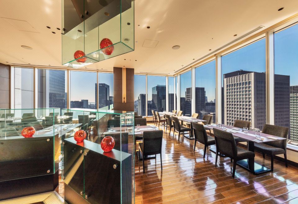 메트로폴리탄 도쿄 조식 레스토랑