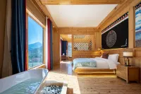 Jiarong Qingcheng Homestay (Danba Xiaobawangcun) Hotel a Danba