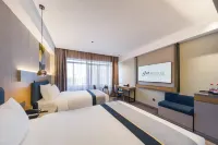 Homeinn Selected Hotel (Dezhou Kangbo Avenue Municipal Government)