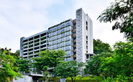 Oak Tree Emerald Hotel & Conventions Semarang