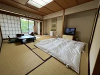 Katsura No Izumi Hotels in Izunokuni