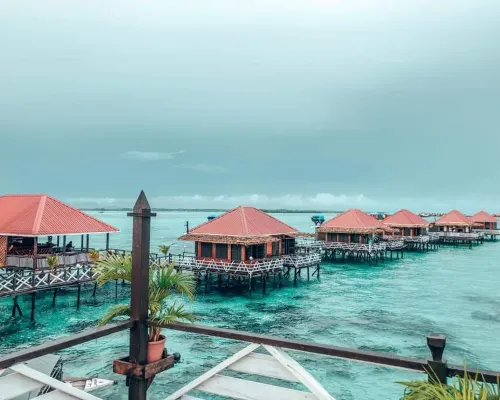 Lato Lato Mun Resort Hotels in Semporna