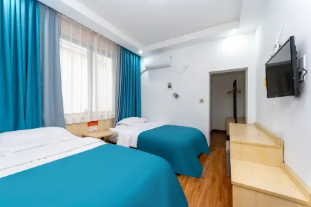 Martell Art Hotel (South Wanda Plaza Branch) Отели рядом со станцией Nanbu Railway Station