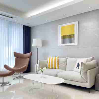 Brown Suites Busan Rooms