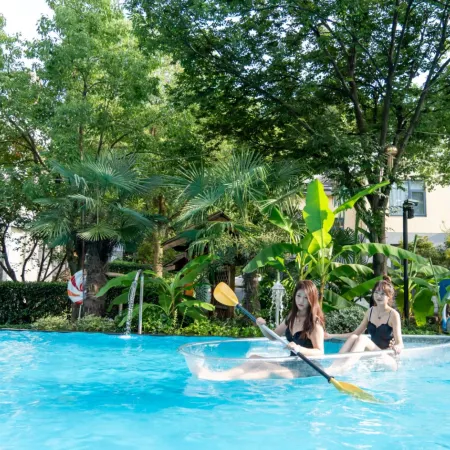 Tianmu Lake Yuhu Peninsula Hot Spring Hotel