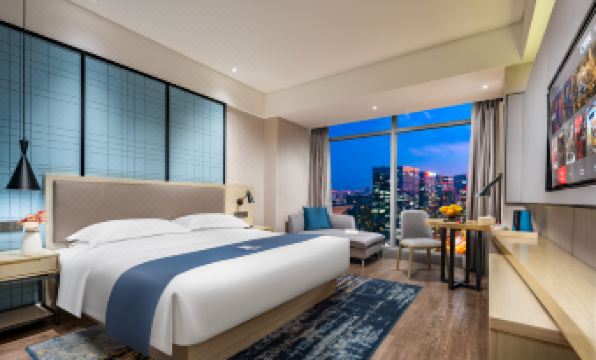 Echarm Hotel (Chengdu Chunxi Road Pedestrian Street)