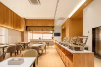 CloudSpire Banyan Serendipity Inn - sarapan