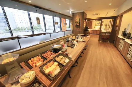 Richmond Hotel Yokohama Ekimae Отели рядом со станцией Toho Shirasu Railway Station