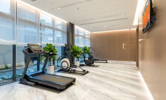 Zhuhai Jinfeng wutong Garden Hotel(Tangjia Ancient Town Sun Yat sen University Zhuhai Campus Store)