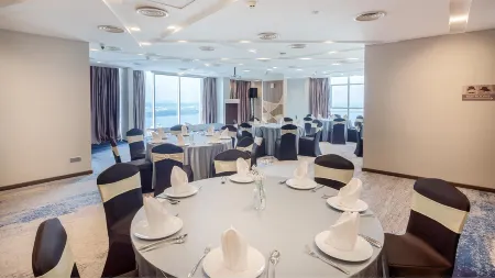 Shama Suasana Johor Bahru (Formerly known as Suasana All Suites Hotels Johor Bahru) Отели рядом с достопримечательностью «Bangunan Sultan Ibrahim»