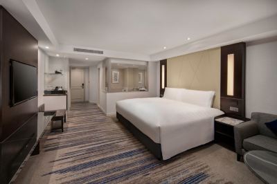 1スーパーキングサイズベッドプレミアム高階 インターコンチネンタル クアラルンプールの写真