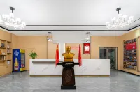 Junyi Chain Hotel (Wenxian Bus Station)