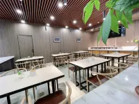 Elan Hotel (Jincheng East Bus Station) - فطور
