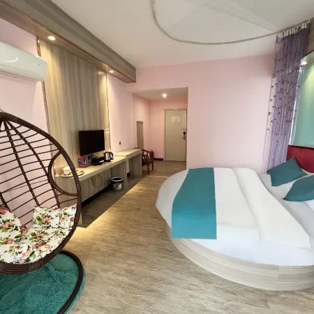 Deqing Lijing Hotel