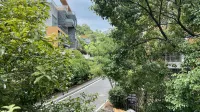 Yi'an Xiaolou B&B (Lushan Hot Spring Resort Branch)