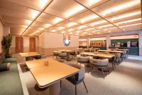 Orange Yingkou Bayuquan Wanda Plaza Hotel