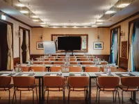 Ameron Zürich Bellerive au Lac Hotels near Dolderbahn