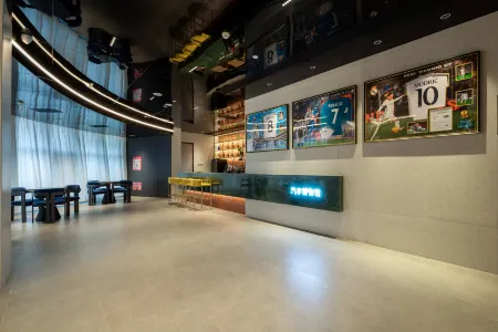 Xi 'an Zhonglou Yuantuo Hotel Отели рядом с достопримечательностью «Yong Ning Gate»