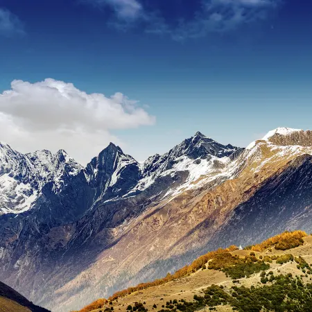 Siguniang Mountain Starry Peak Moonlit Cliff  Retreat（Changping Valley）