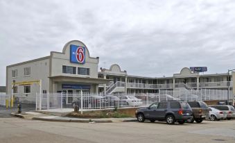 Motel 6 Washington, DC - Convention Center