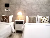 Raviens The Bayment Nampo Hotels near Seo-Gu
