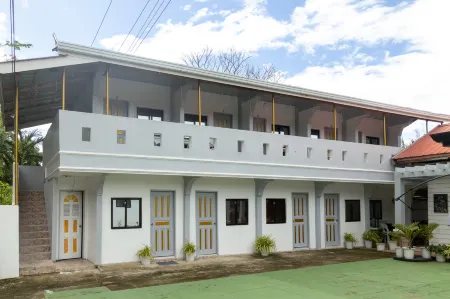 RedKeyz Saud by RedDoorz