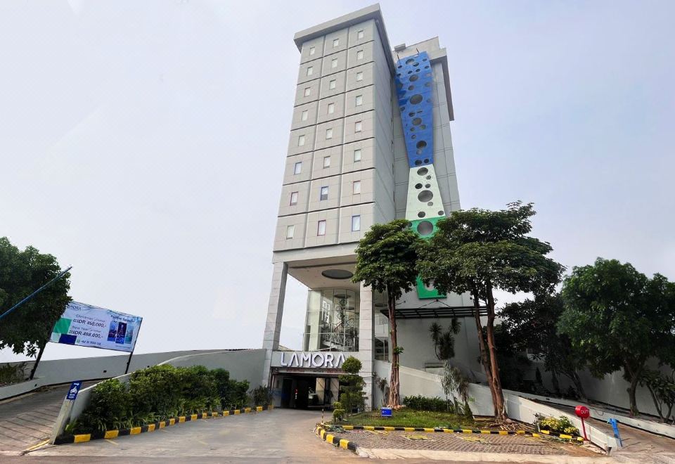 LAMORA Kota Lama Surabaya
