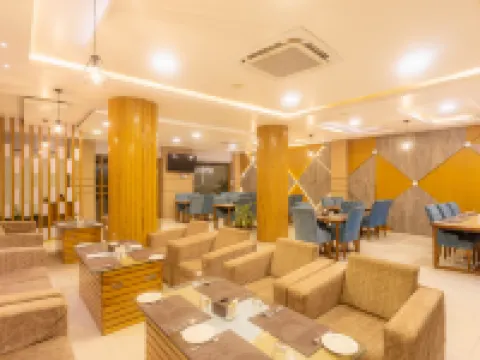 The SR Hotel Hotels in Tilottama