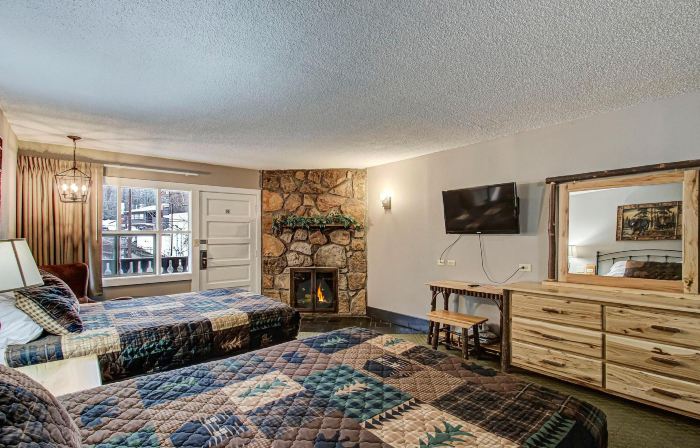 Brookside Lodge - Gatlinburg - on the River
