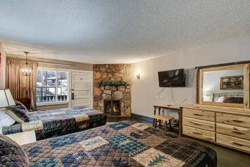 Brookside Lodge - Gatlinburg - on the River