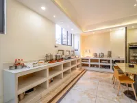 City Comfort Inn (Qujing Huizede City Store) فنادق في خويدزه