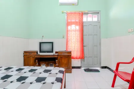 Losmen Panorama Отели в г. Purwosari