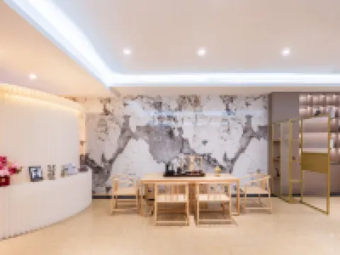 Meiji hotel Hotels in Lipu