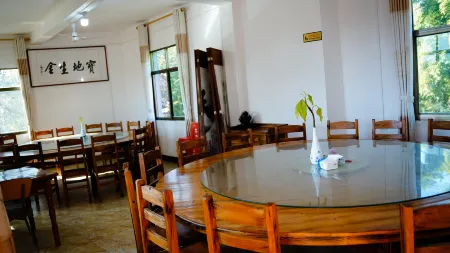 Shujiang Qingyuan Farm Stay Отели в г. Тайхэ