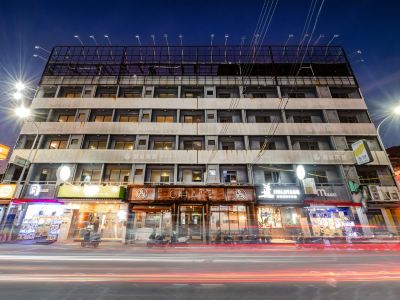 Chase Walker Hotel