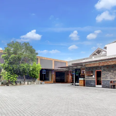 Hotel O Prambanan Near Prambanan Temple