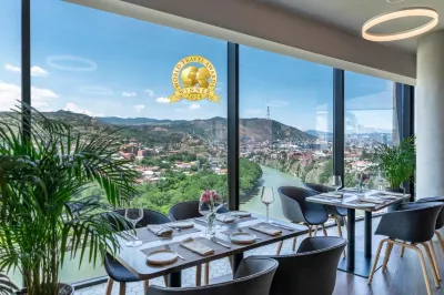 Golden Tulip Design Tbilisi Hotel a Tbilisi