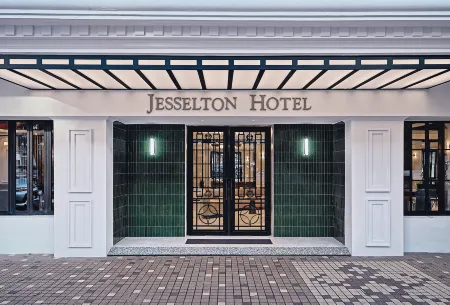 The Jesselton Hotel Отели рядом с достопримечательностью «Герл Гидс Ассосиэйшен»